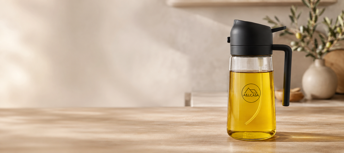 Oliera spray 2 in 1 A&LCASA nera da 470 ml su piano cucina
